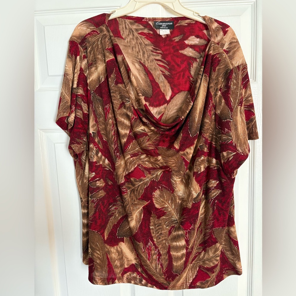 Chic Leaf Print Women's Top in Red and Brown